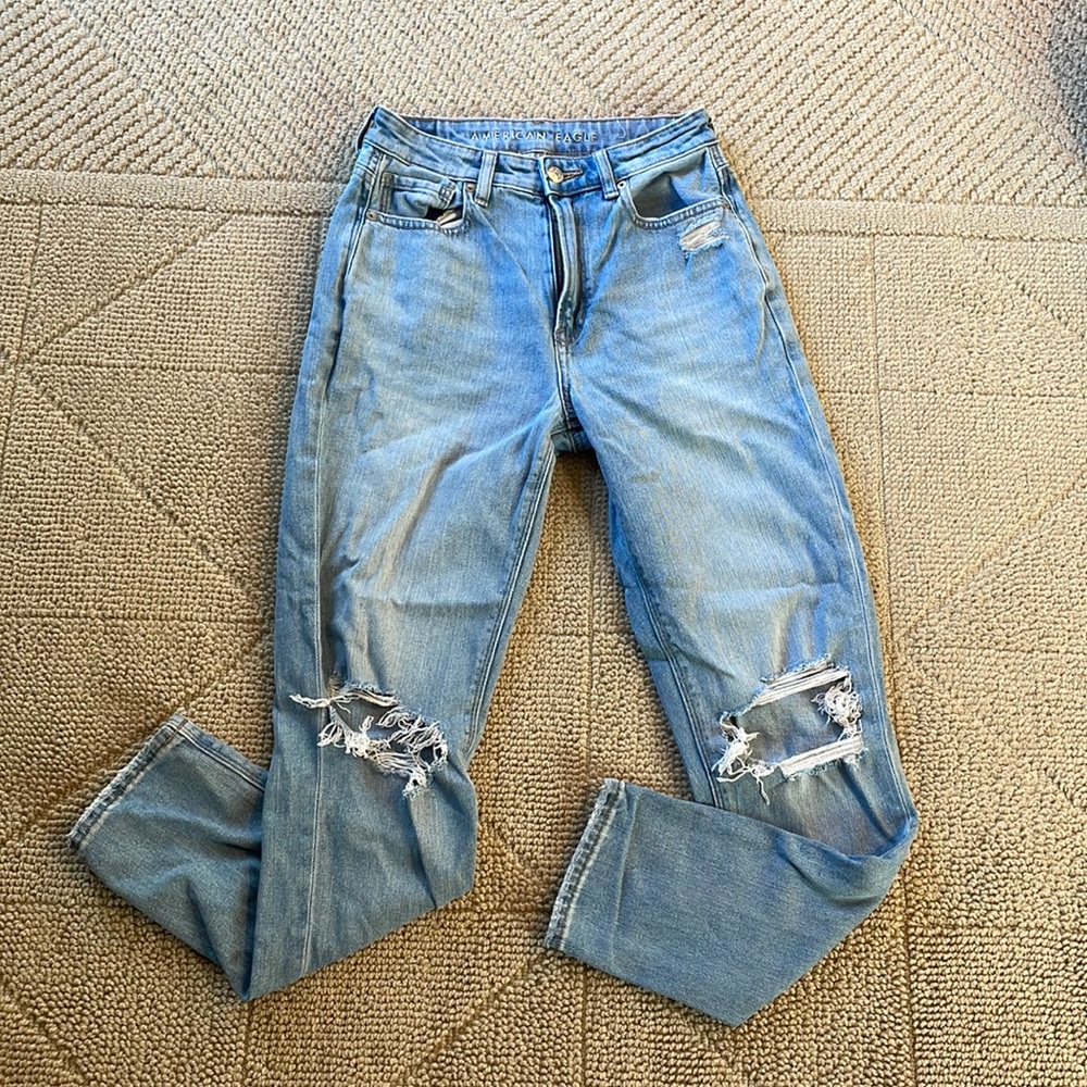 American Eagle Mom jeans